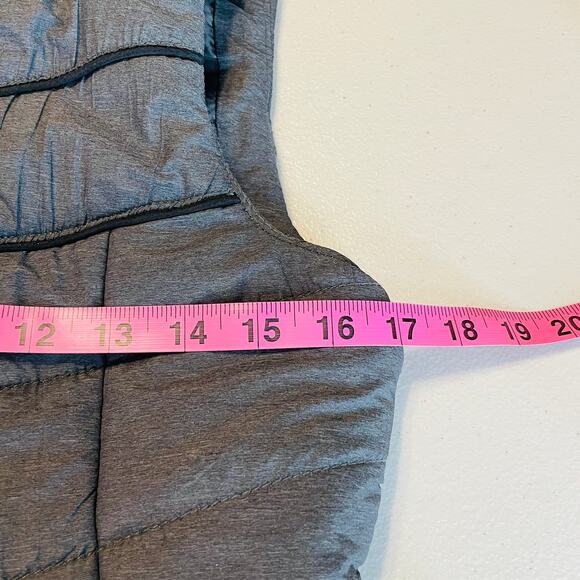 Aeropostale Gray Quilted Puff Sleeveless Hooded Outdoor Winter Vest XS - Picture 11 of 12